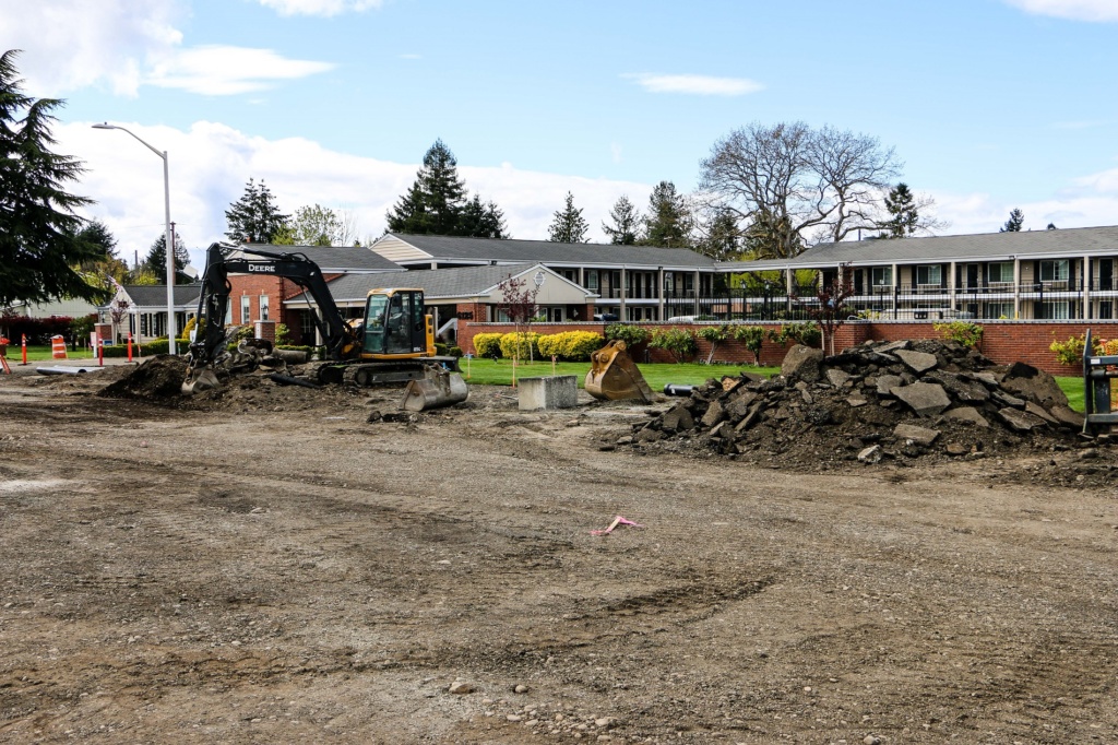 Image on construction on Motor Avenue April 17, 2019