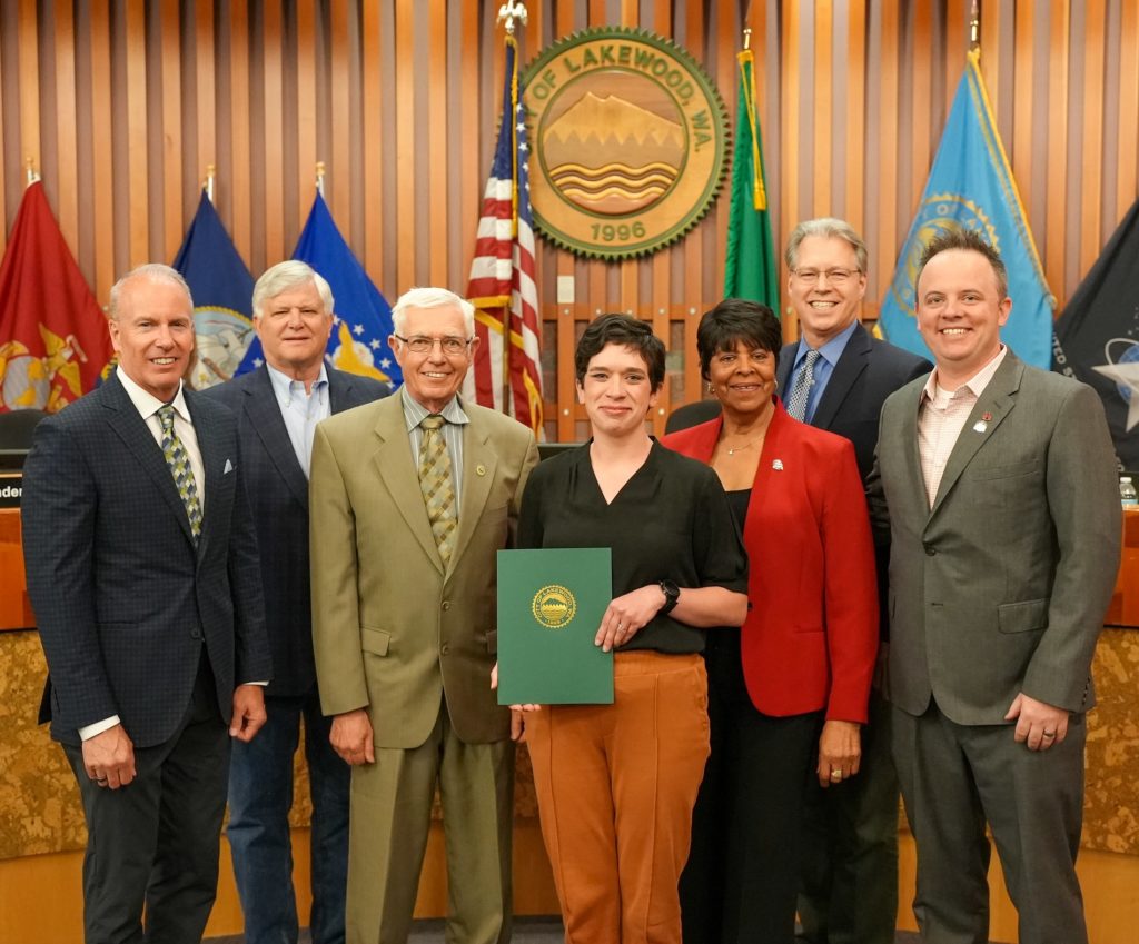 The Lakewood City Council declared May 2023 as Hunger Awareness Month and presented a proclamation to the director of Emergency Food Network at its May 1, 2023 meeting.