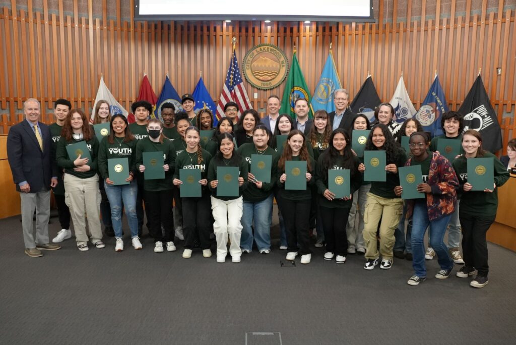 The 2023-24 Lakewood Youth Council is recognized by the Lakewood City Council with certificates for its service.