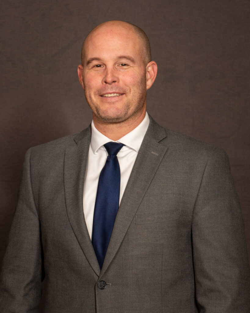 Professional headshot of Lakewood City Manager finalist Scott Pingel